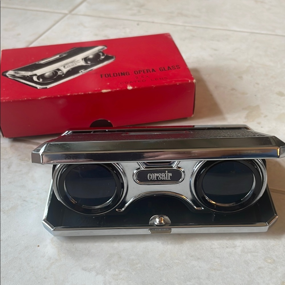 Corsair Folding Opera Glasses in Silver and Black